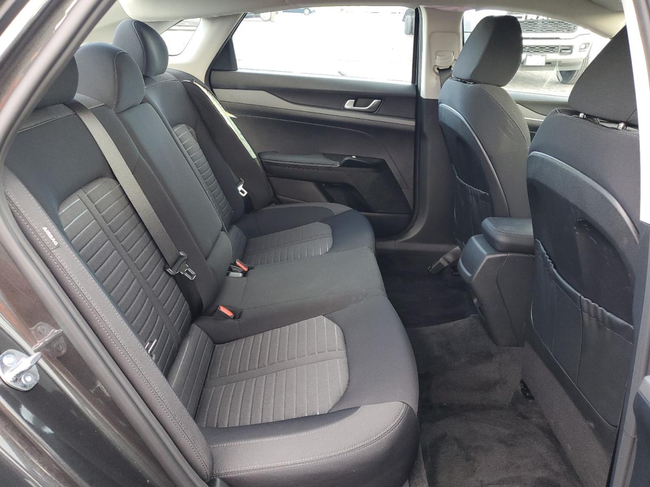 2026 Kia K5 Lxs VIN: KNAG24J78T5432335 Lot: 93828665