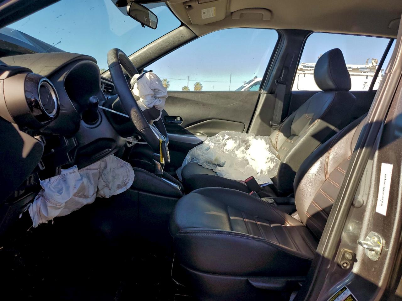 2020 Nissan Kicks Sr VIN: 3N1CP5DV2LL497042 Lot: 94651625