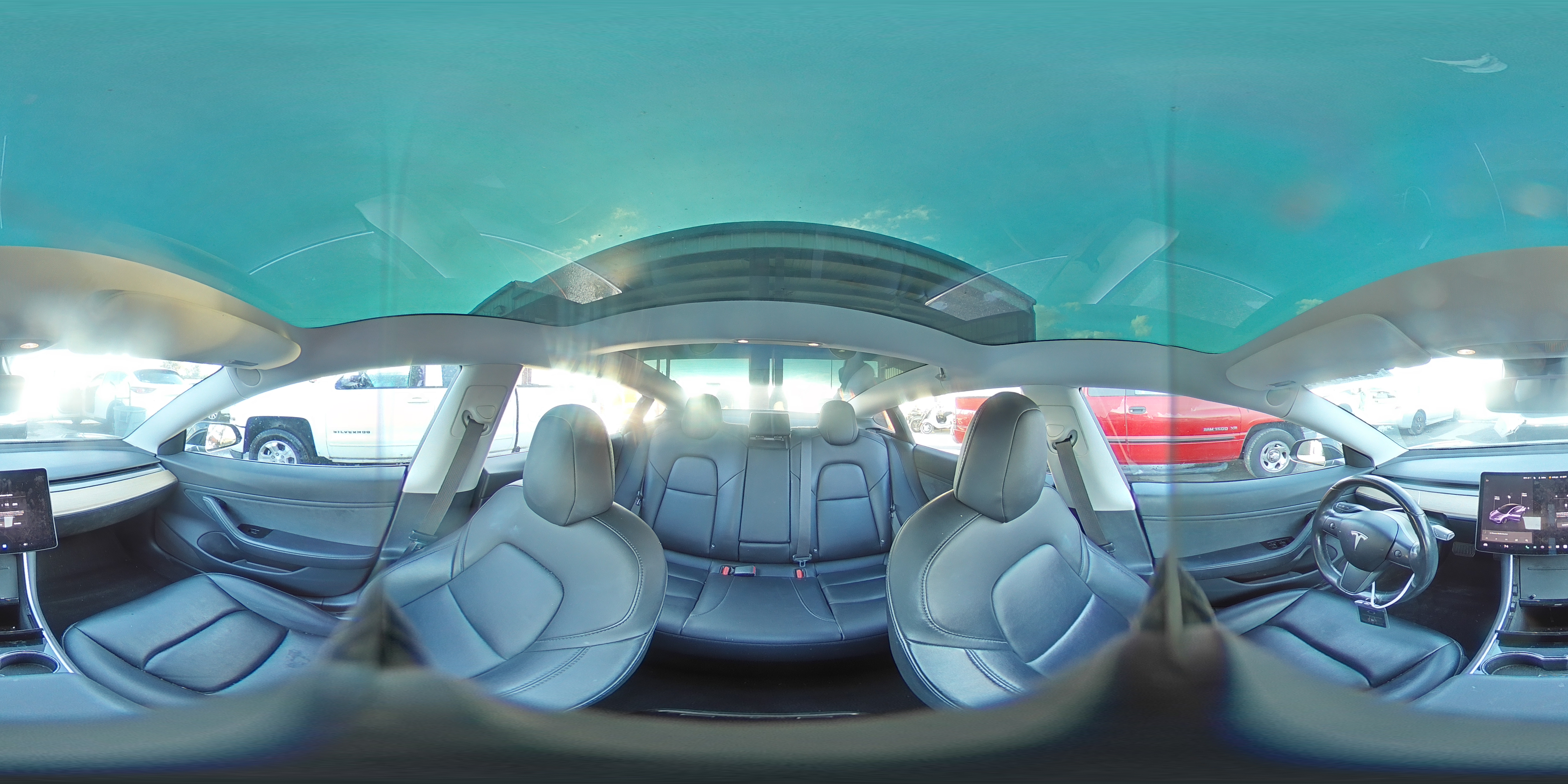 2018 Tesla Model 3 VIN: 5YJ3E1EA8JF015984 Lot: 93224635