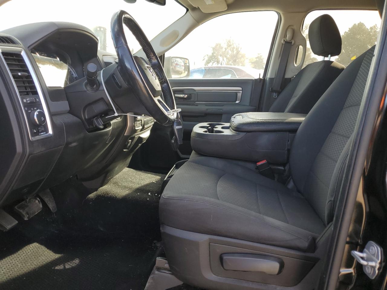 2019 Ram 1500 Classic Slt VIN: 1C6RR7LT1KS663779 Lot: 92448255