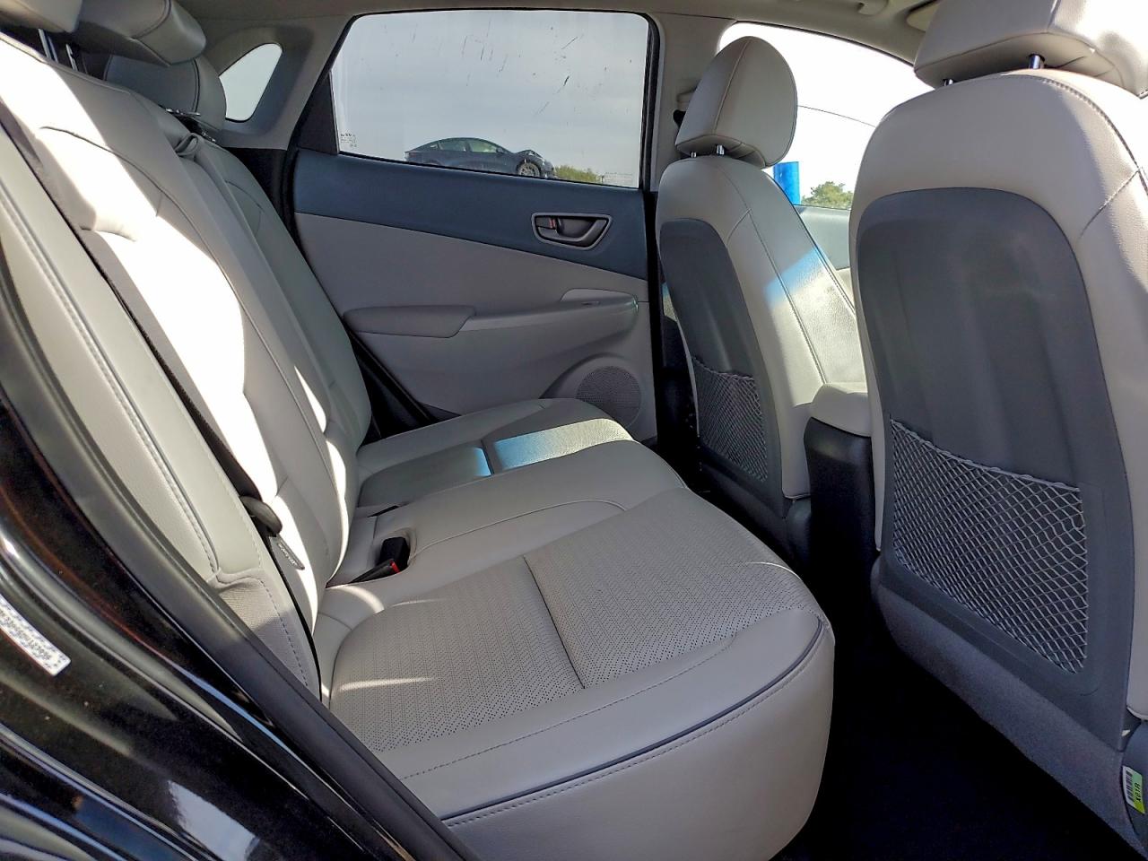 2021 Hyundai Kona Limited VIN: KM8K33AG6MU123096 Lot: 92930265