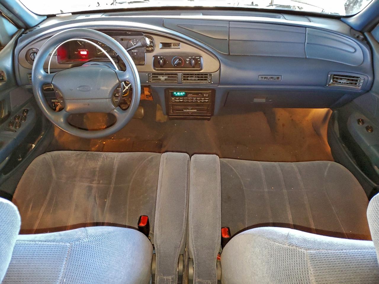 1995 Ford Taurus Gl VIN: 1FALP52U3SG227754 Lot: 94464315