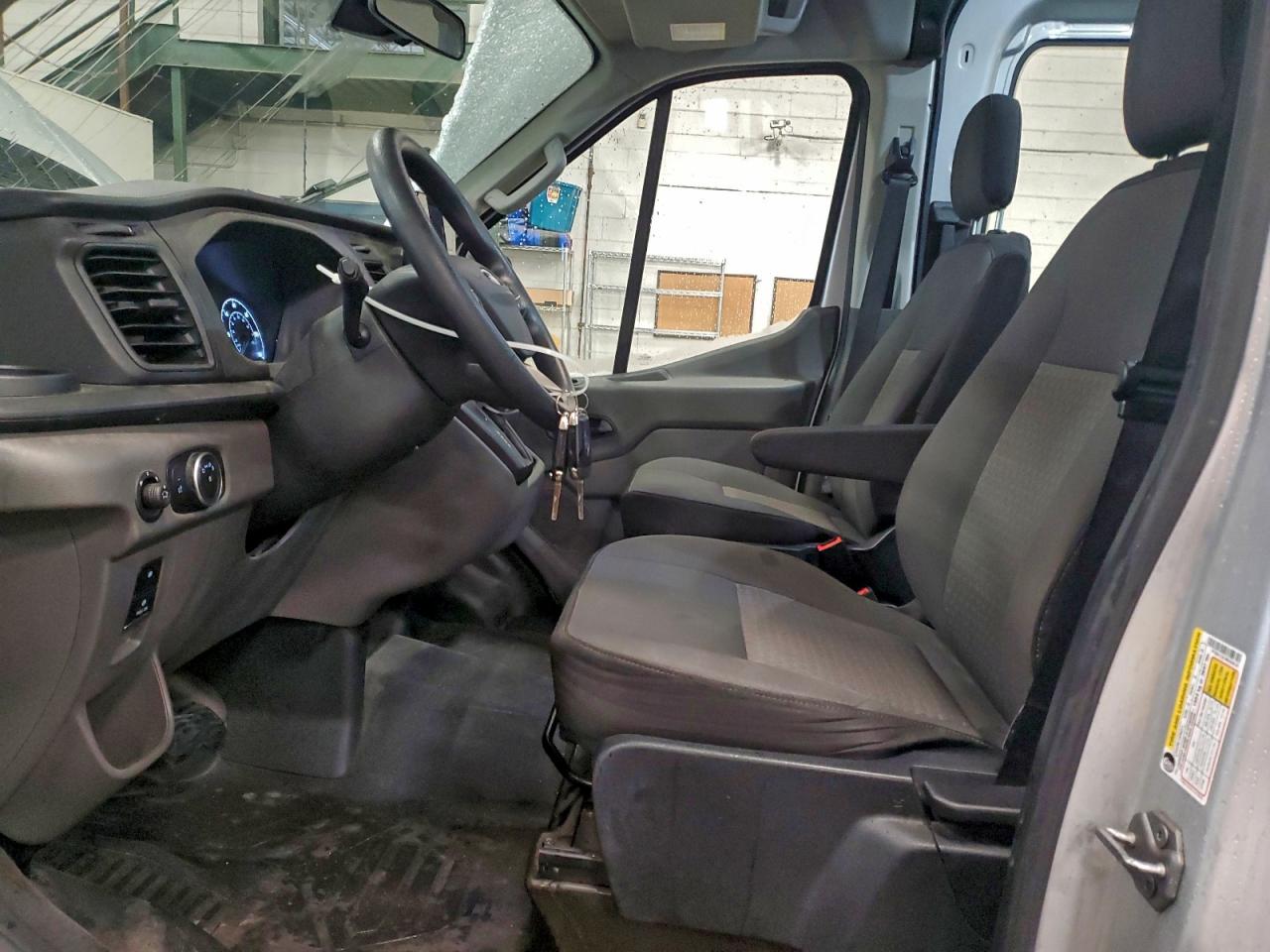 2021 Ford Transit T-250 VIN: 1FTBR1C81MKA94535 Lot: 92848435