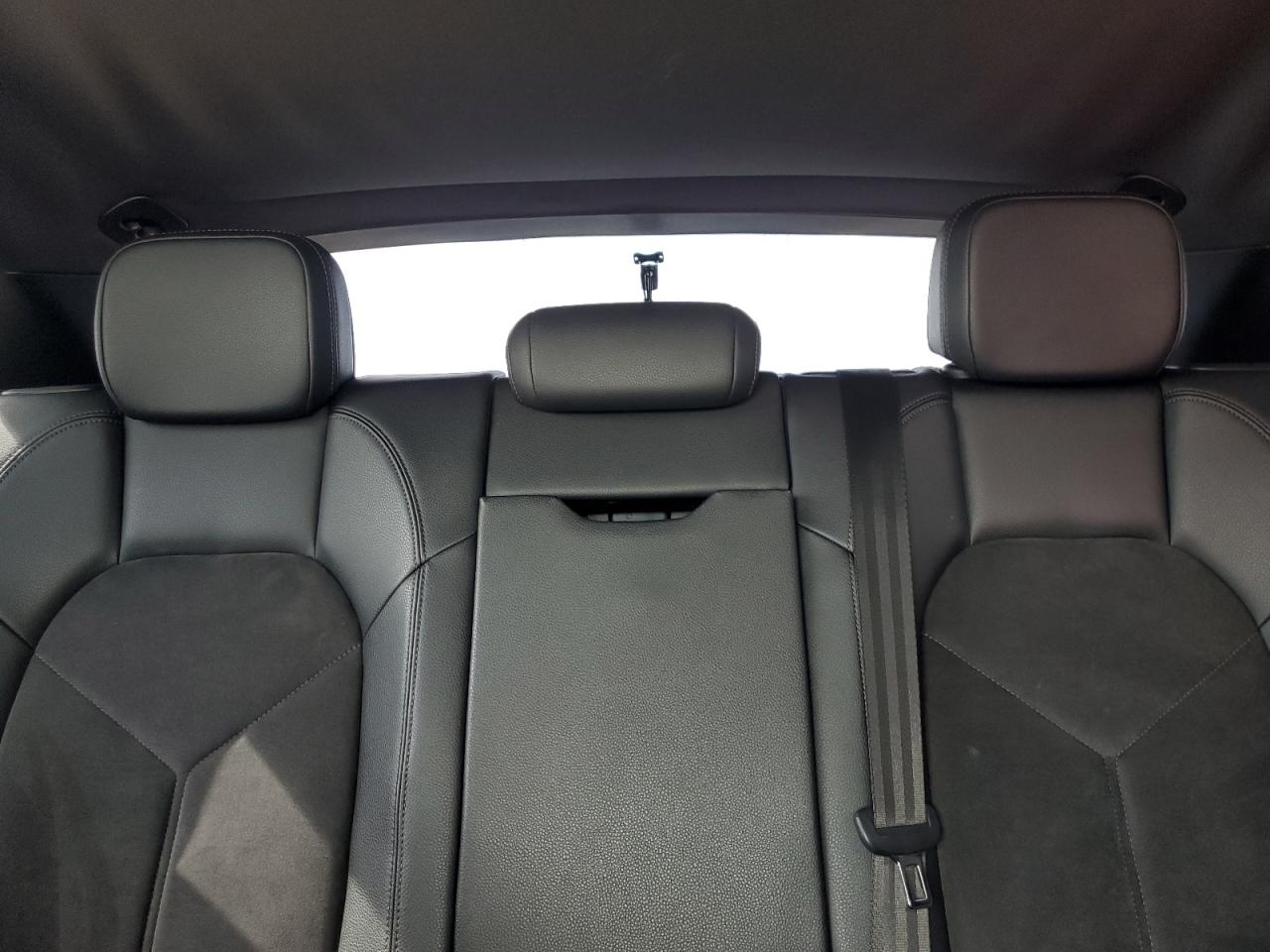 2017 Porsche Macan VIN: WP1AA2A57HLB05991 Lot: 92061955