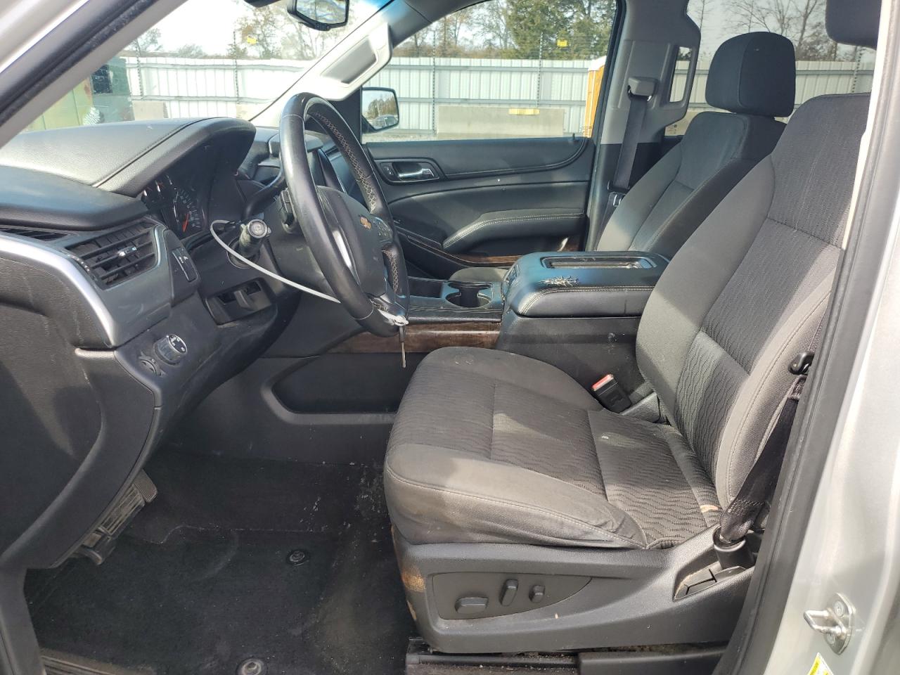 2016 Chevrolet Suburban C1500 Ls VIN: 1GNSCGKC2GR290061 Lot: 92636235