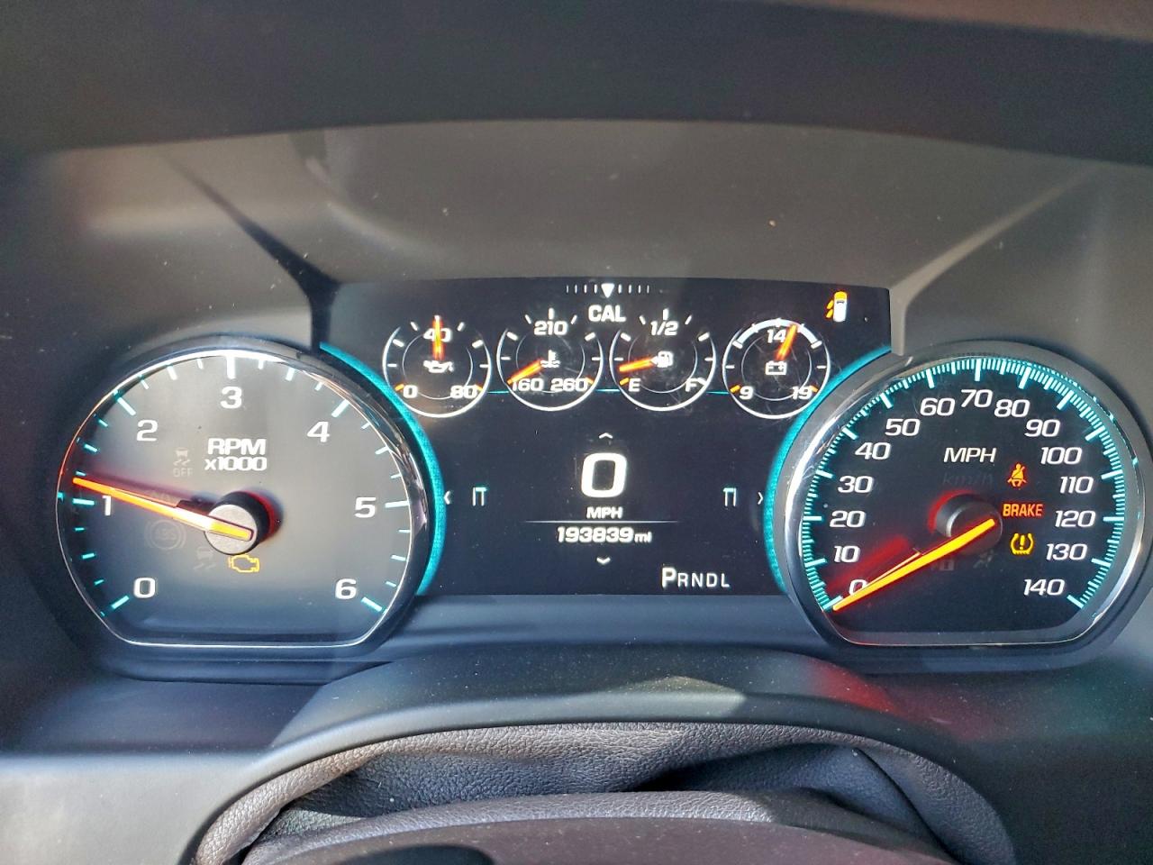 2018 Chevrolet Tahoe K1500 Premier VIN: 1GNSKCKJXJR199752 Lot: 93892195