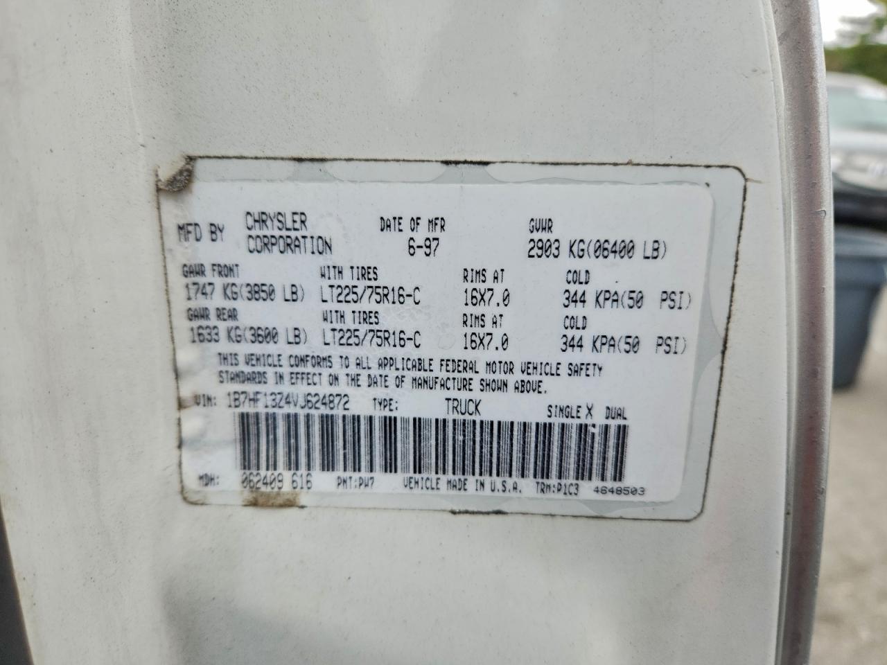 1997 Dodge Ram 1500 VIN: 1B7HF13Z4VJ624872 Lot: 92107475