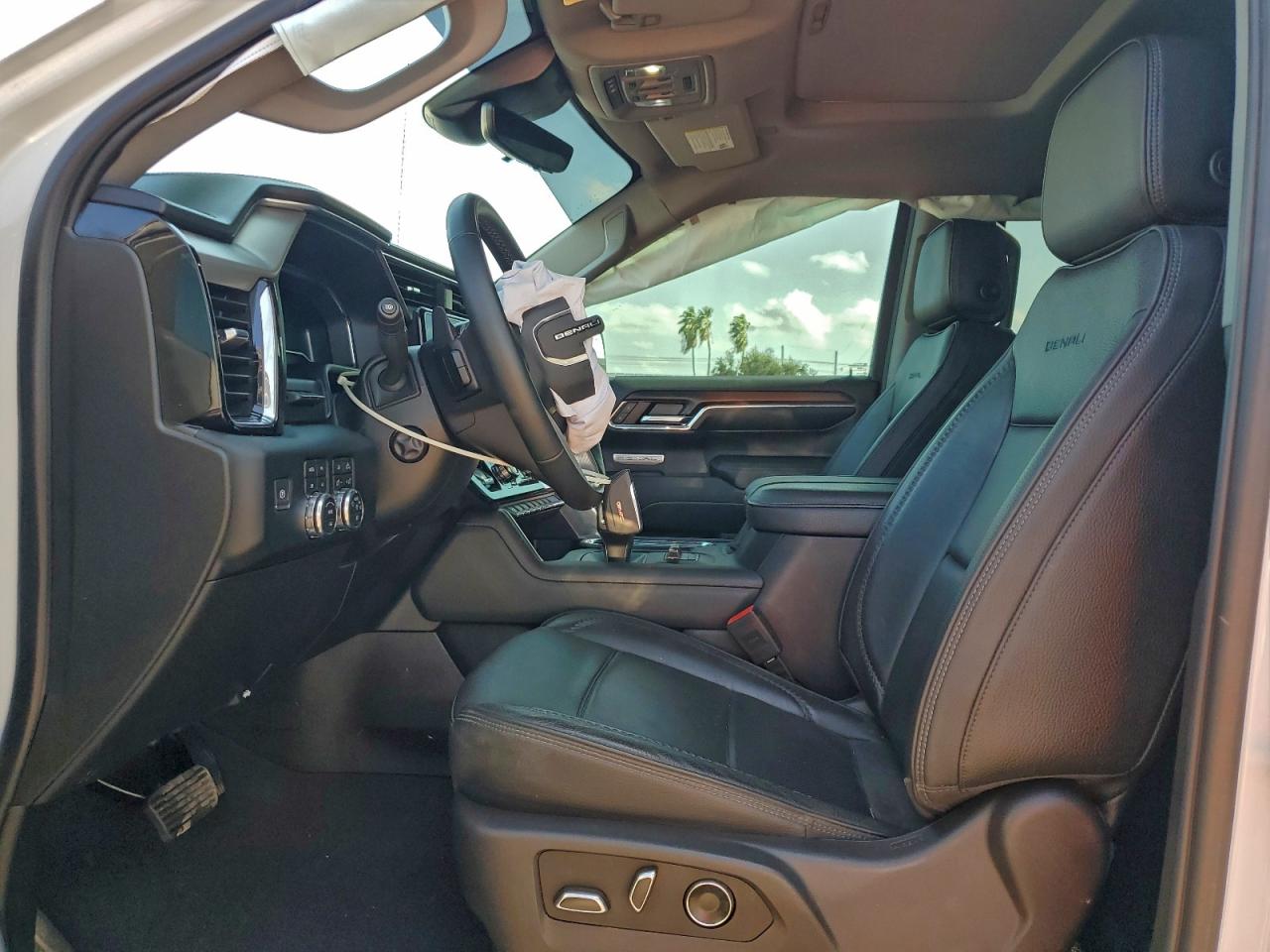 2024 GMC Sierra K1500 Denali VIN: 1GTUUGEL3RZ229301 Lot: 93958995