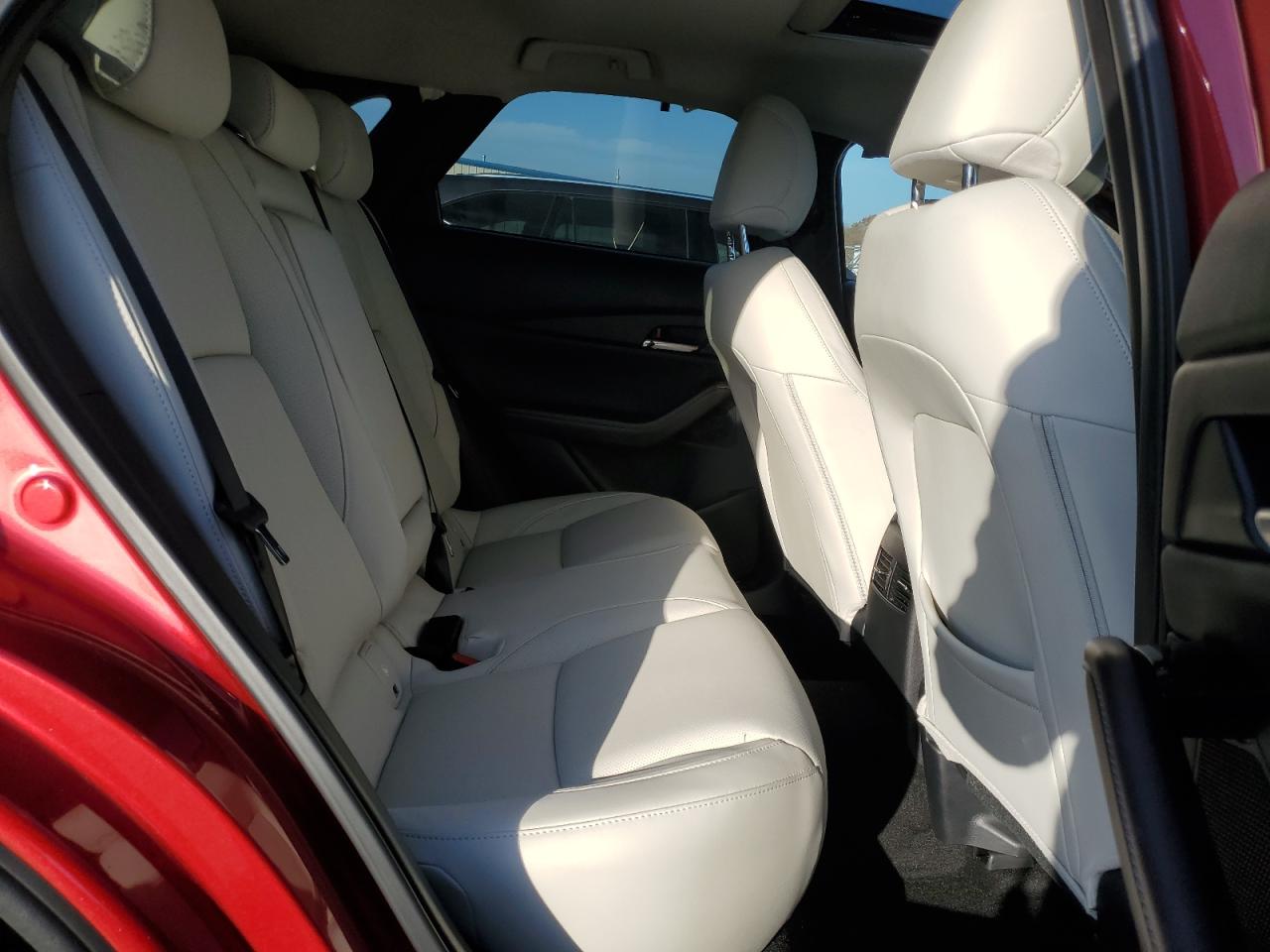 2024 Mazda Cx-30 Premium VIN: 3MVDMBDY1RM661059 Lot: 92137915