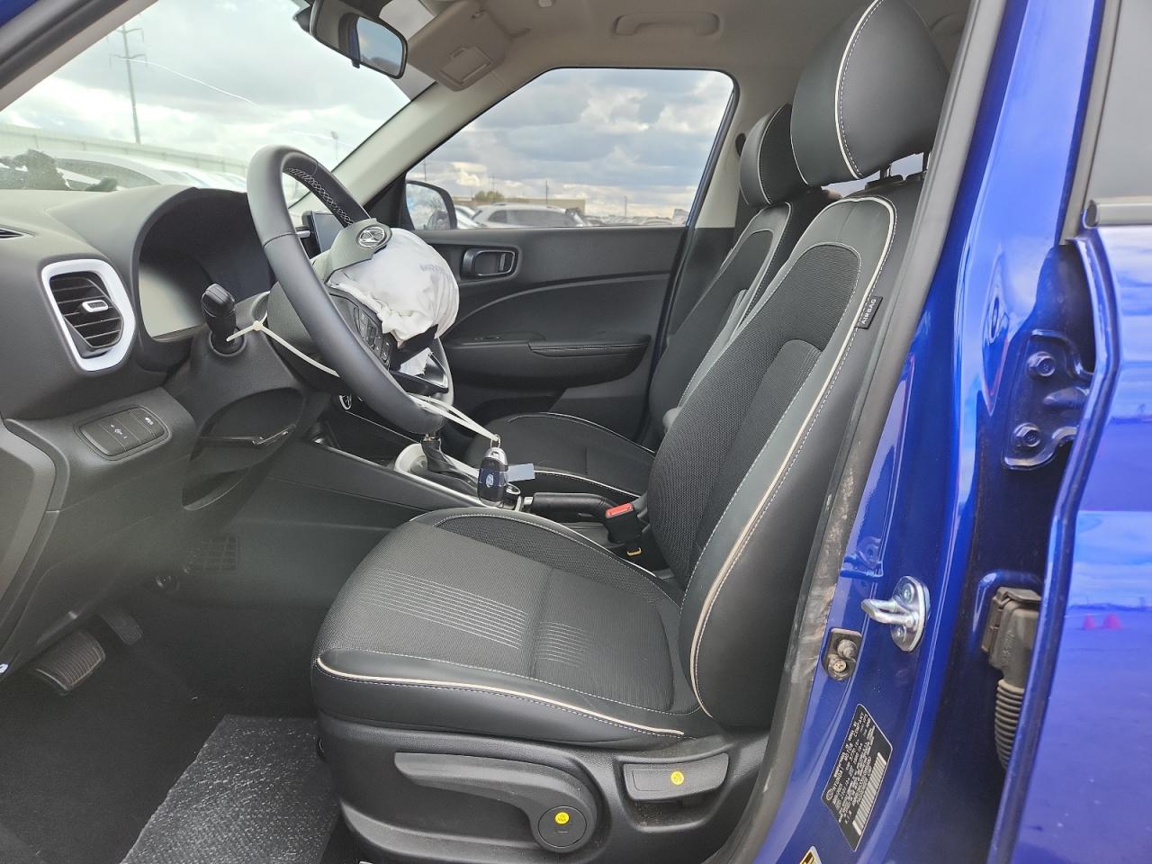 2025 Hyundai Venue Sel VIN: KMHRC8A33SU386880 Lot: 92077475