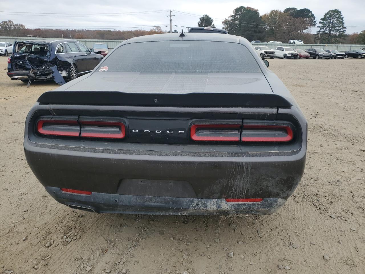2018 Dodge Challenger Sxt VIN: 2C3CDZAG1JH183296 Lot: 93222645