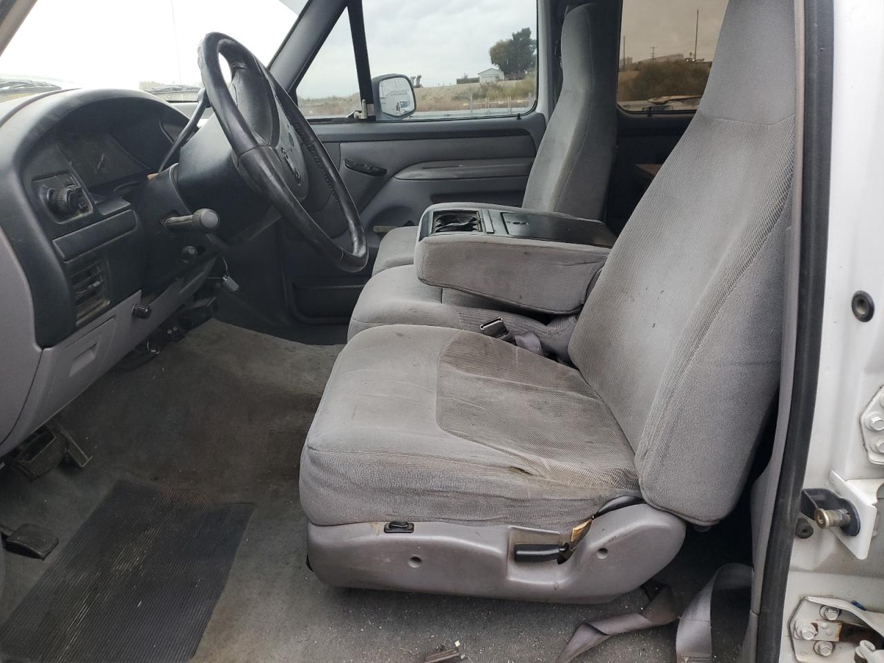 1996 Ford F350 VIN: 1FTJW35FXTEA14917 Lot: 91463575