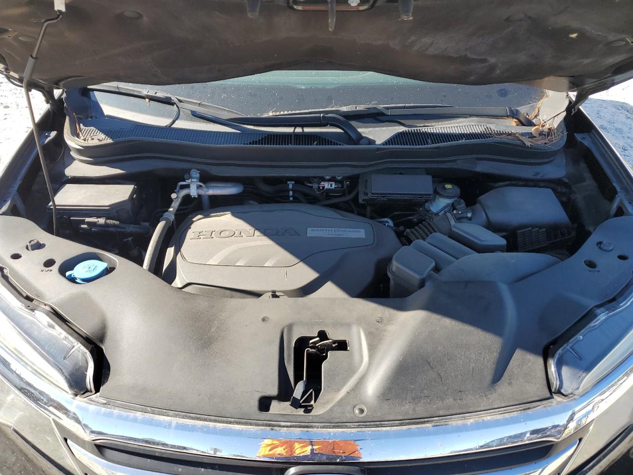 2018 Honda Pilot Lx VIN: 5FNYF5H15JB022106 Lot: 91770175