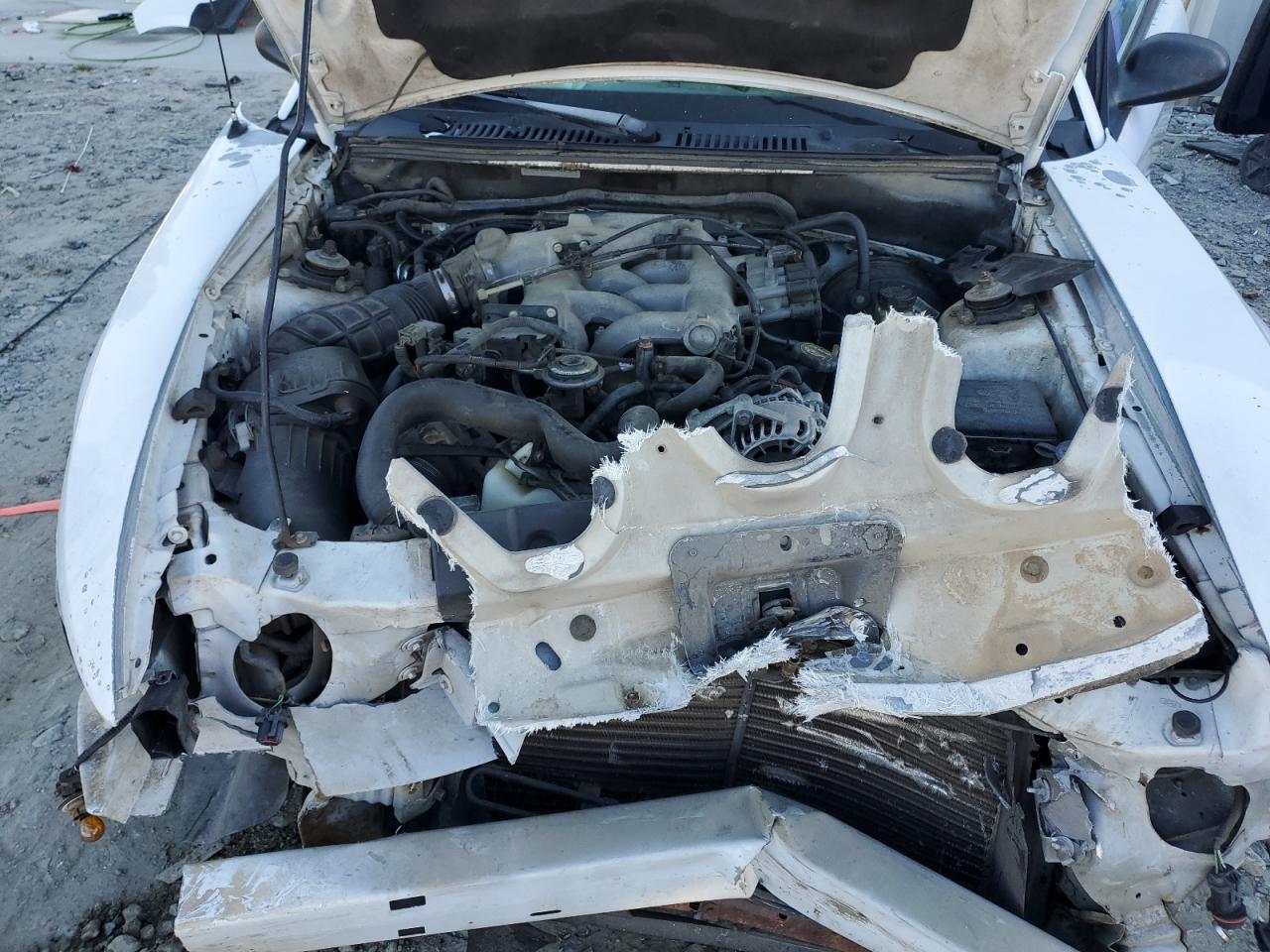 2002 Ford Mustang VIN: 1FAFP40432F136872 Lot: 90996285