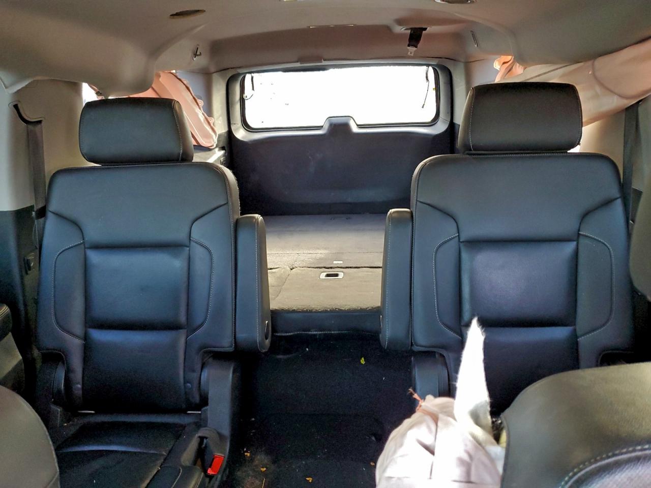 2019 Chevrolet Suburban K1500 Premier VIN: 1GNSKJKC7KR140679 Lot: 93560745