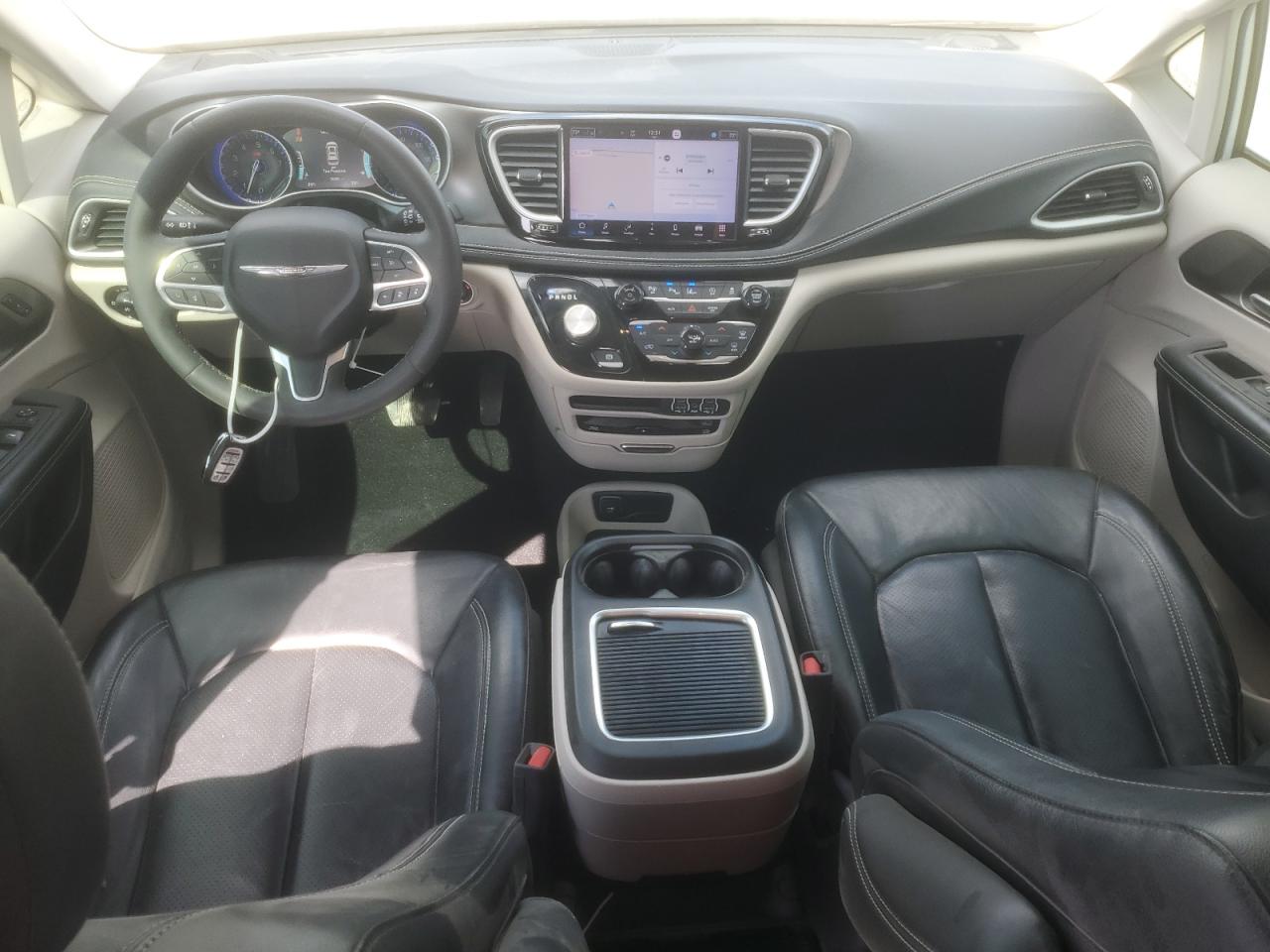 2022 Chrysler Pacifica Touring L VIN: 2C4RC1BG4NR145697 Lot: 91916335