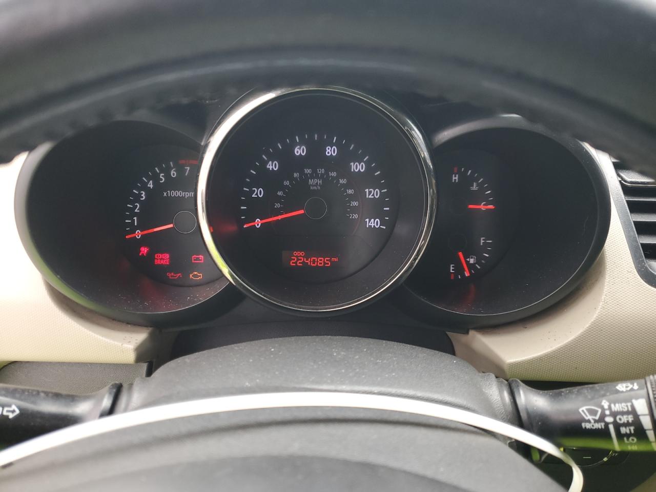 2010 Kia Soul + VIN: KNDJT2A29A7140211 Lot: 93240665