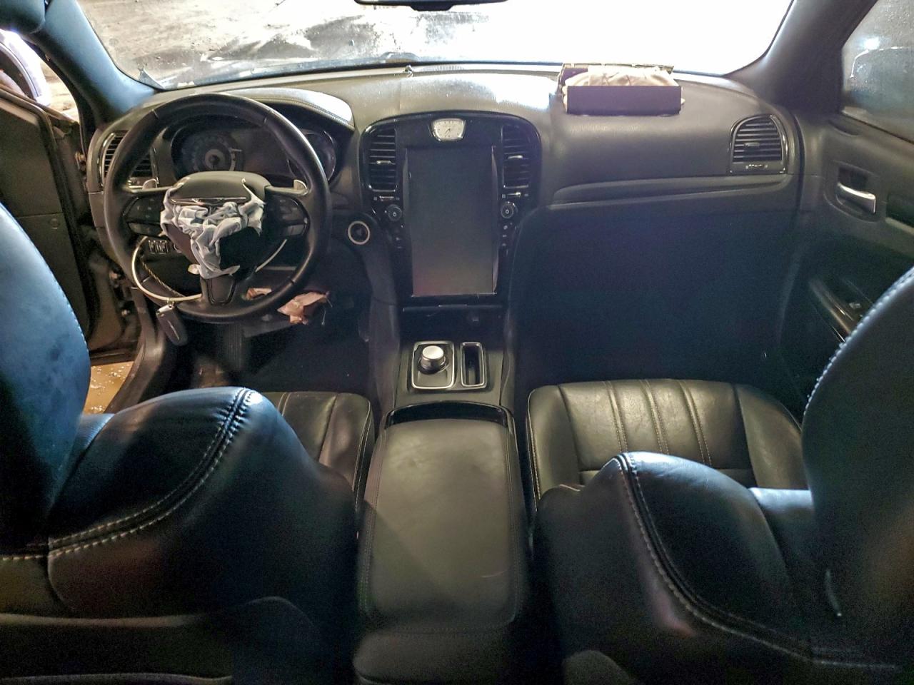 2015 Chrysler 300 S VIN: 2C3CCAGG6FH927848 Lot: 93927795