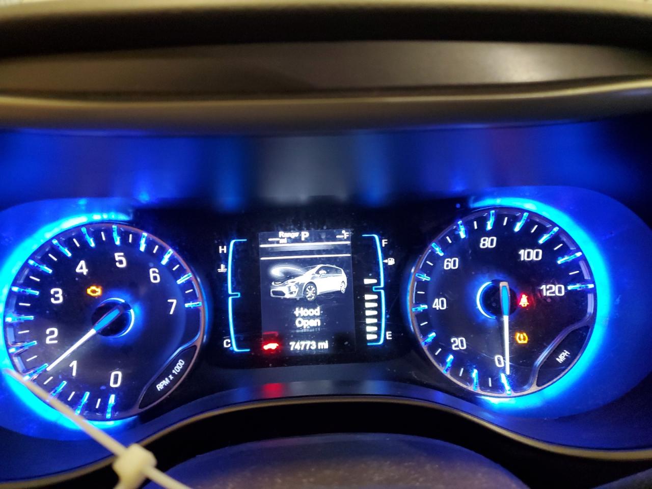 2017 Chrysler Pacifica Lx VIN: 2C4RC1CGXHR599195 Lot: 92471505