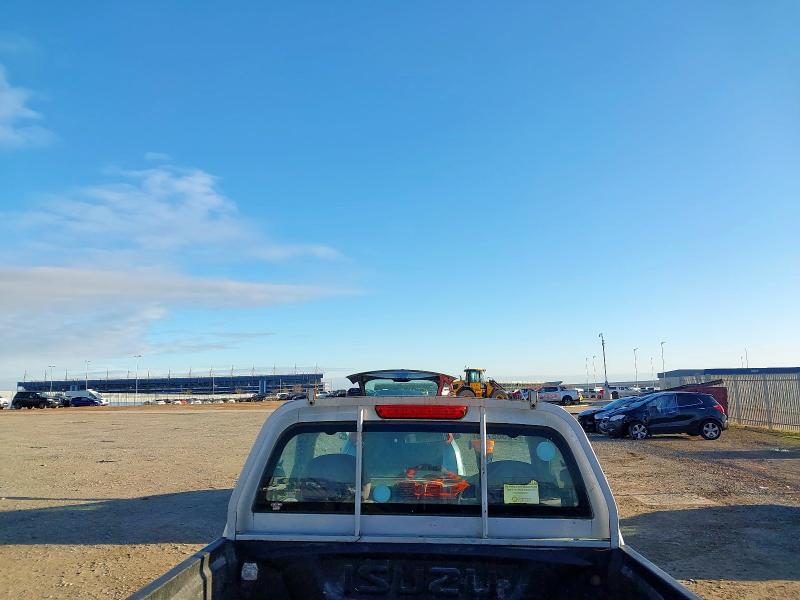 2004 ISUZU RODEO 3.0TD LWB S-CAB 4WD 