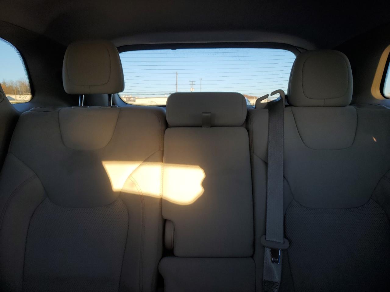 2020 Jeep Cherokee Latitude VIN: 1C4PJMCB0LD555513 Lot: 91432075