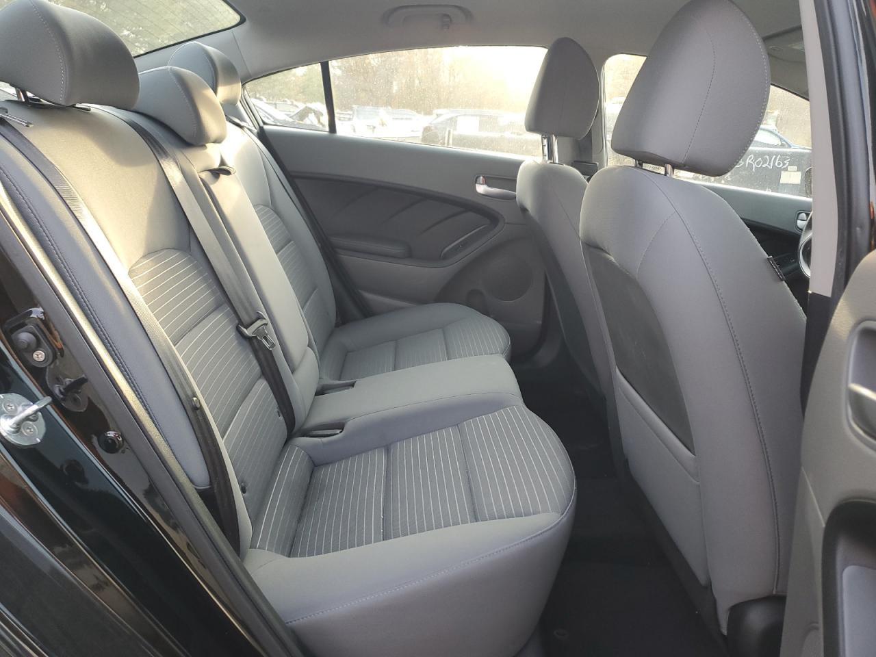 2017 Kia Forte Lx VIN: 3KPFL4A73HE111987 Lot: 91490075