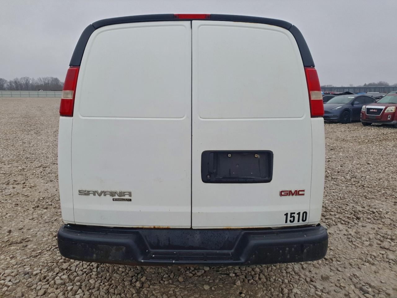 2015 GMC Savana G2500 VIN: 1GTW7FCF2F1120264 Lot: 82742285