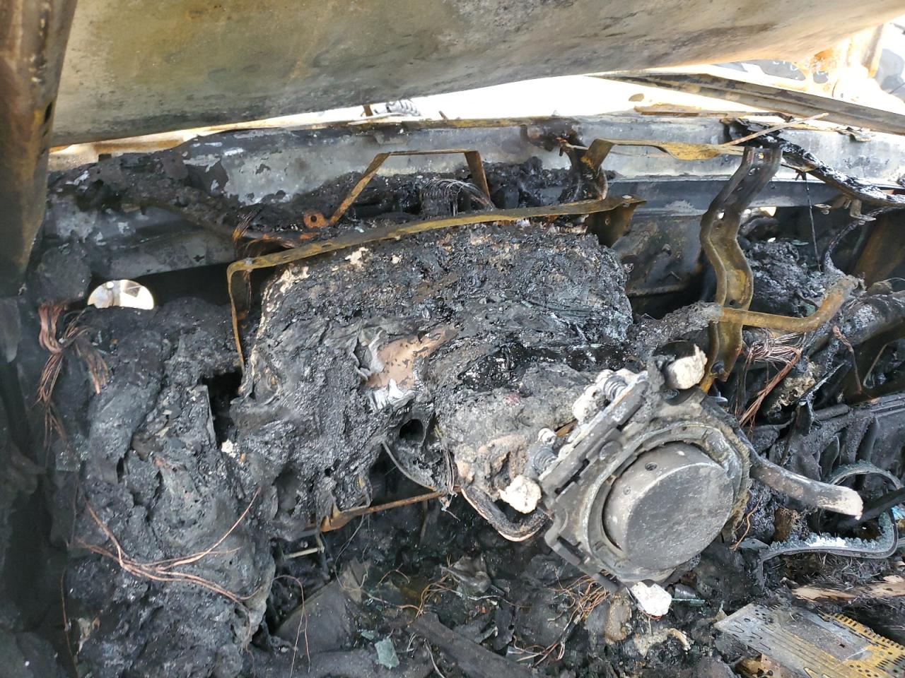 2002 Chevrolet Silverado K1500 VIN: 2GCEK19T121258022 Lot: 92391675