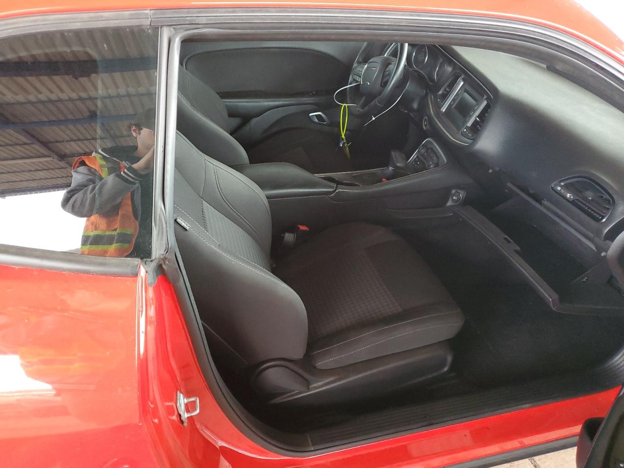 2016 Dodge Challenger Sxt VIN: 2C3CDZAG1GH337935 Lot: 93045175