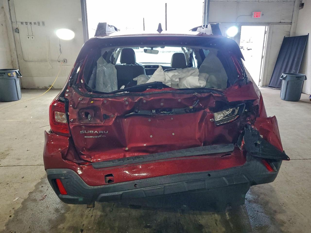 2018 Subaru Outback 2.5I Limited VIN: 4S4BSANC4J3262417 Lot: 94547315