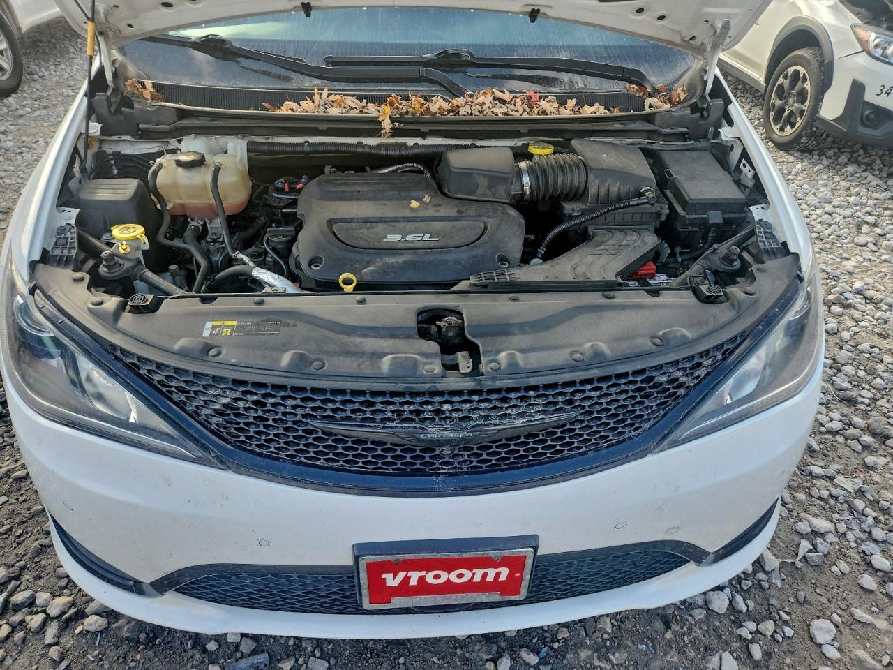 2018 Chrysler Pacifica Touring L VIN: 2C4RC1BG9JR354279 Lot: 92369195