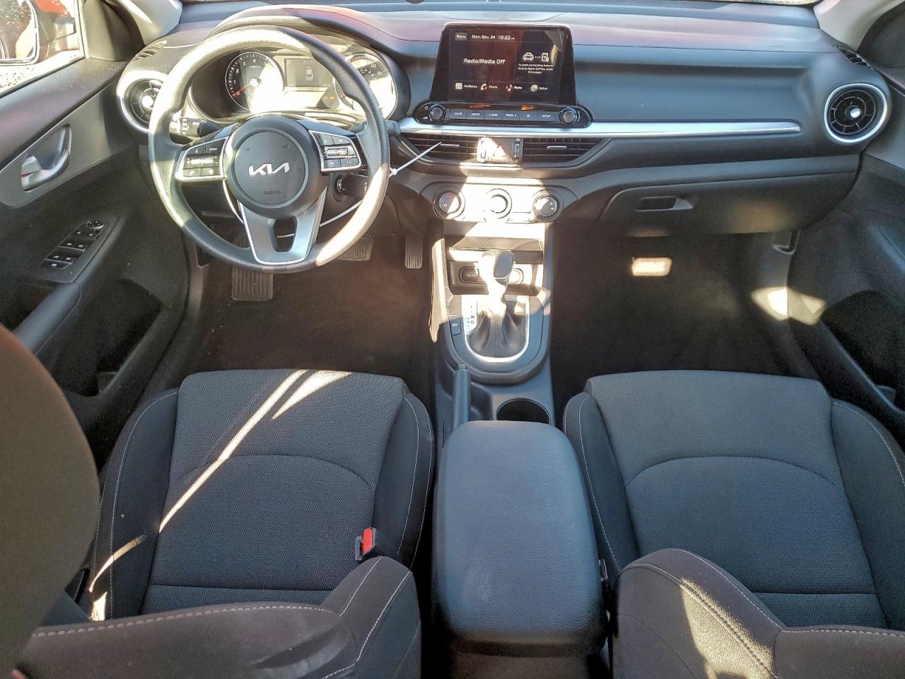 2022 Kia Forte Fe VIN: 3KPF24AD1NE495790 Lot: 94119975