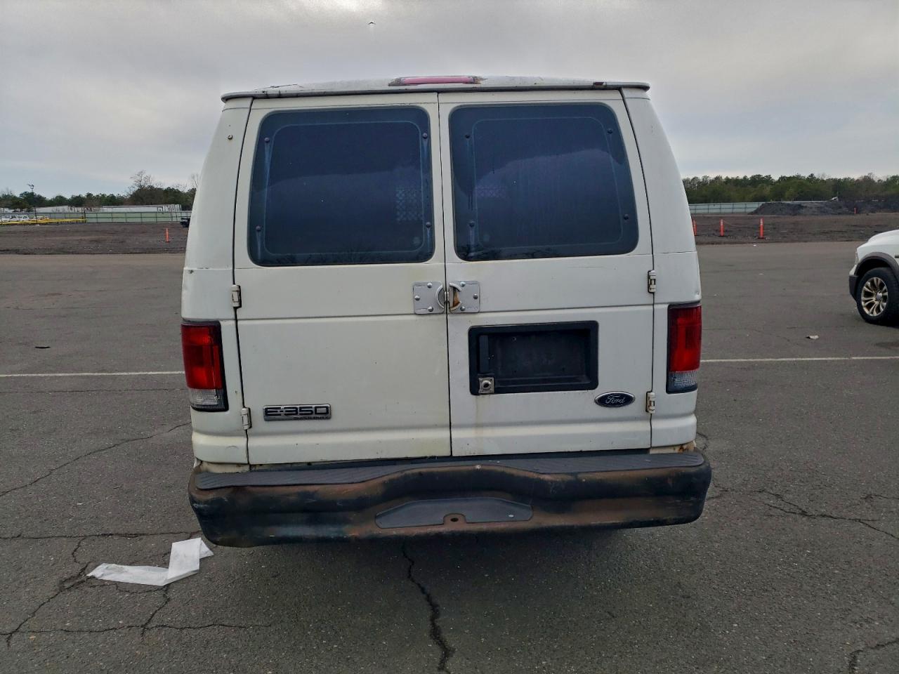 2007 Ford Econoline E350 Super Duty Van VIN: 1FTSE34LX7DA94617 Lot: 93381885