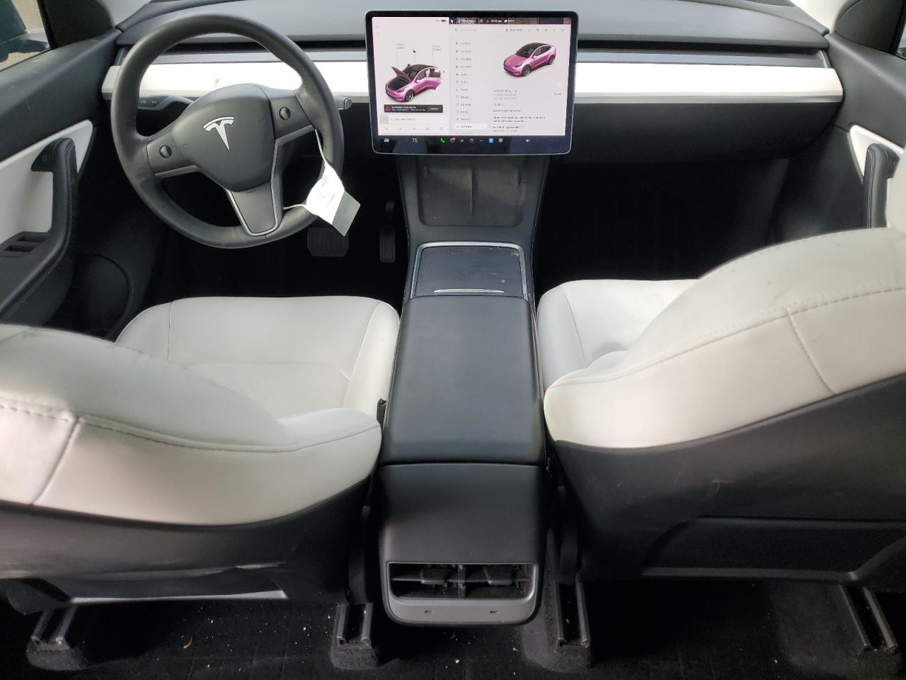 2021 Tesla Model Y VIN: 5YJYGDEE2MF141766 Lot: 92433805