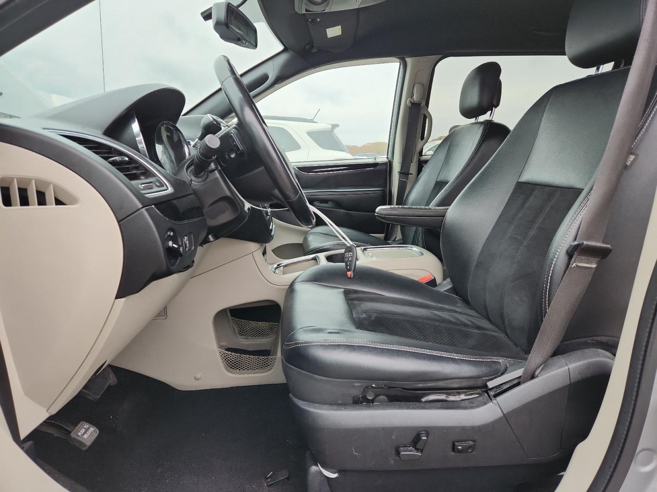 2018 Dodge Grand Caravan Sxt VIN: 2C4RDGCG6JR240013 Lot: 91158455