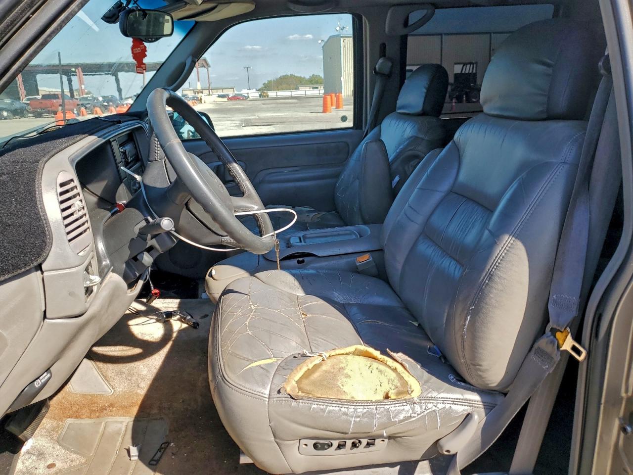 1999 GMC Suburban C1500 VIN: 3GKEC16R7XG544904 Lot: 91823925