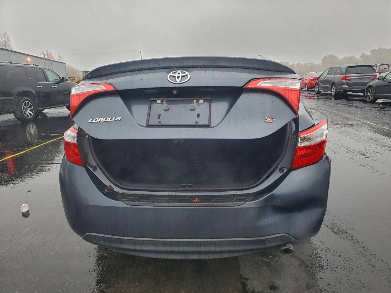 2015 Toyota Corolla L VIN: 5YFBURHE6FP222655 Lot: 82779875