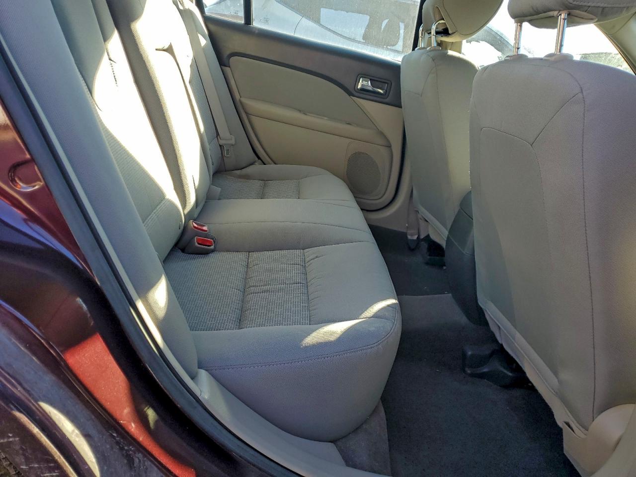 2012 Ford Fusion S VIN: 3FAHP0GA9CR450057 Lot: 94440615