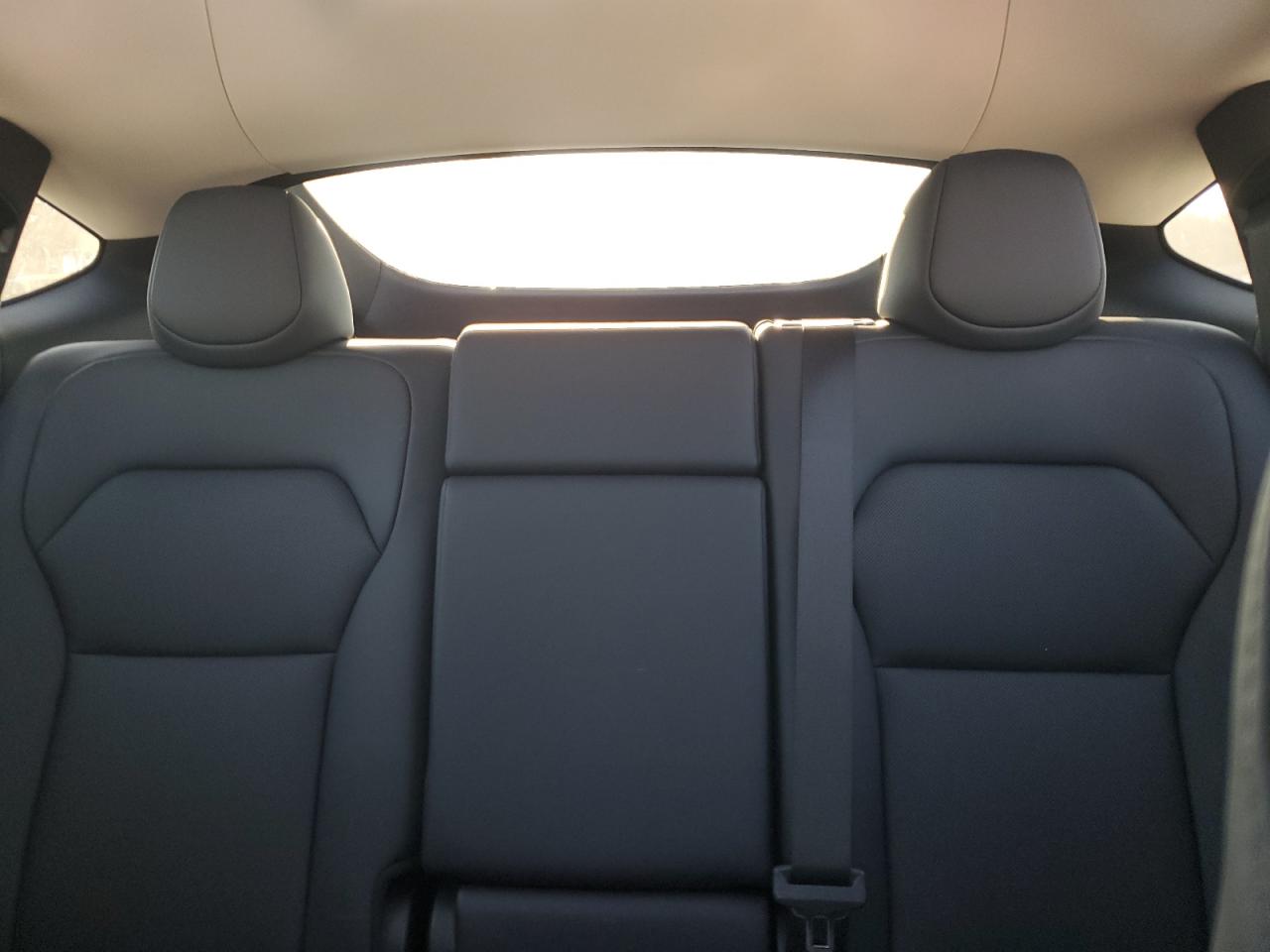 2026 Tesla Model Y VIN: 7SAYGDEE9TA414801 Lot: 93014735