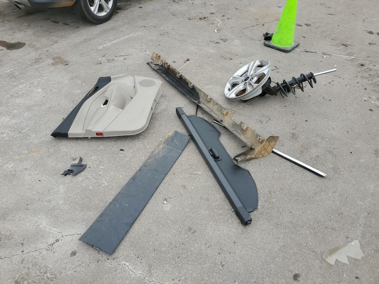 2015 Ford Escape Se VIN: 1FMCU0GX7FUC25257 Lot: 91853265