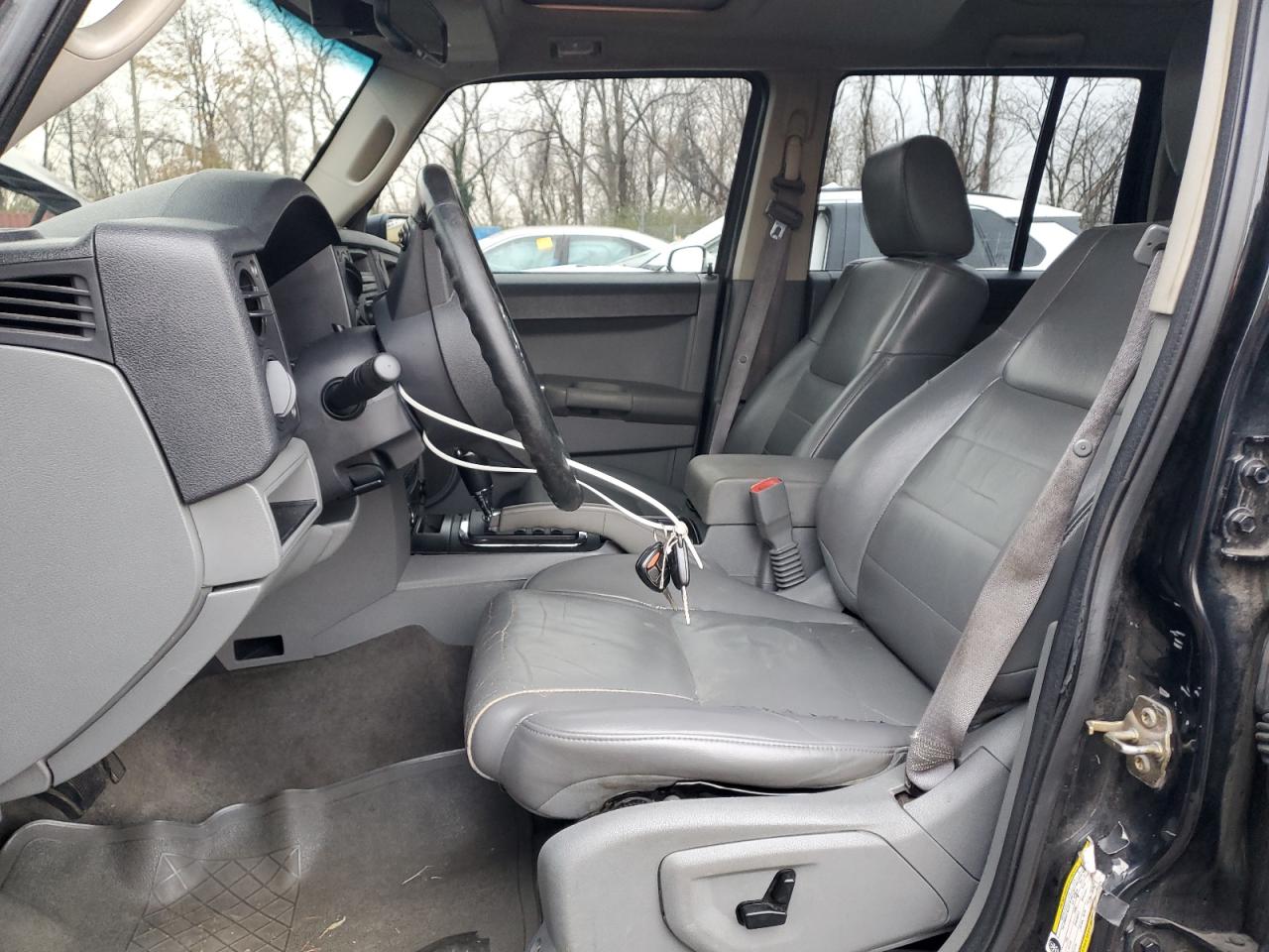 2006 Jeep Commander VIN: 1J8HG48N56C352318 Lot: 93660685