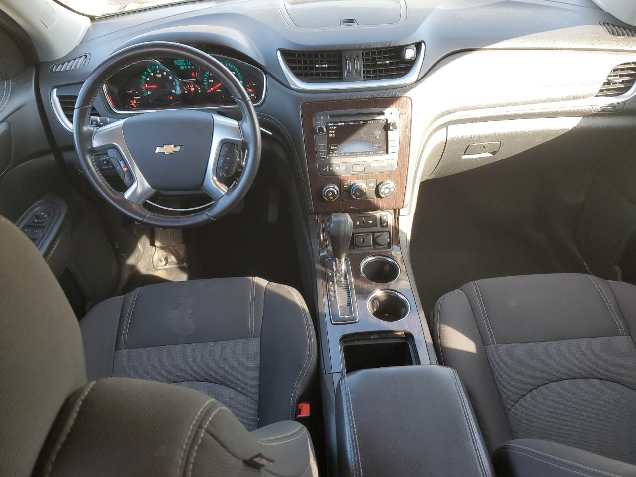 2017 Chevrolet Traverse Lt VIN: 1GNKVGKD5HJ104466 Lot: 92865155