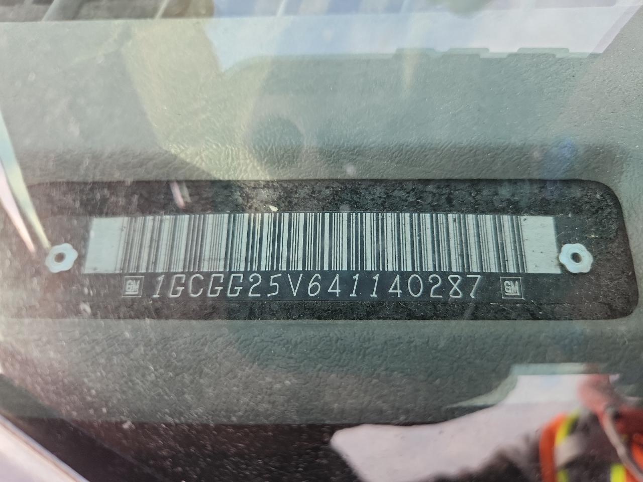 2004 Chevrolet Express 2500 Delivery Van VIN: 1GCGG25V641140287 Lot: 93199675