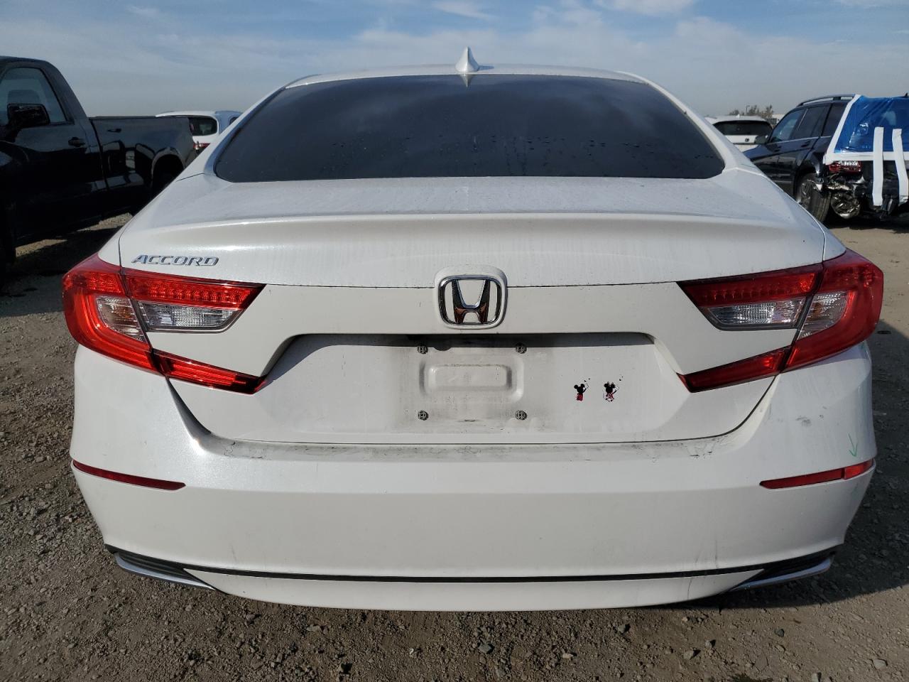 2018 Honda Accord Exl VIN: 1HGCV1F53JA095075 Lot: 92359725