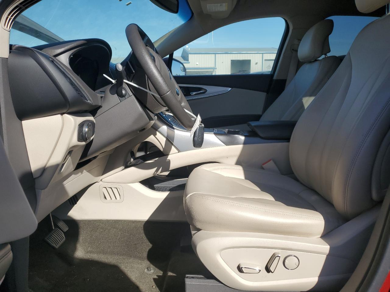 2017 Lincoln Mkx Premiere VIN: 2LMPJ8JP0HBL52561 Lot: 92683375