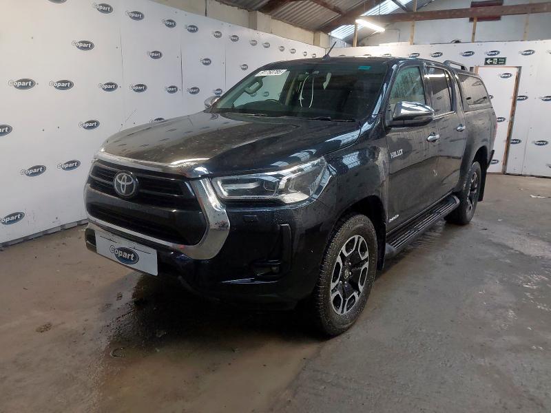 2021 TOYOTA HILUX INVINCIBLE D/CAB PICK UP 2.8 D-4D AUTO for sale at Copart BELFAST