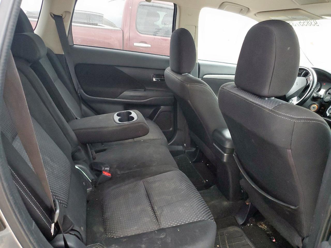 2016 Mitsubishi Outlander Es VIN: JA4AD2A33GZ046273 Lot: 93855735