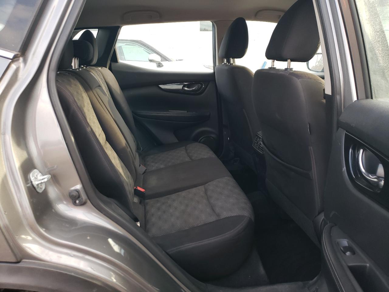 2017 Nissan Rogue Sport S VIN: JN1BJ1CRXHW140042 Lot: 92709895