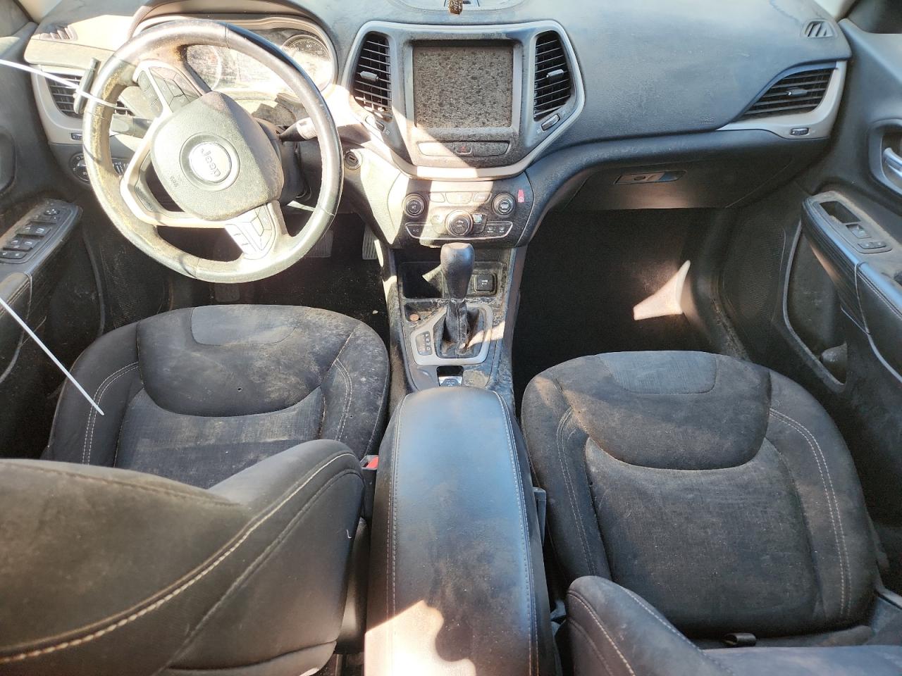 2017 Jeep Cherokee Latitude VIN: 1C4PJLCB1HW548852 Lot: 91798825