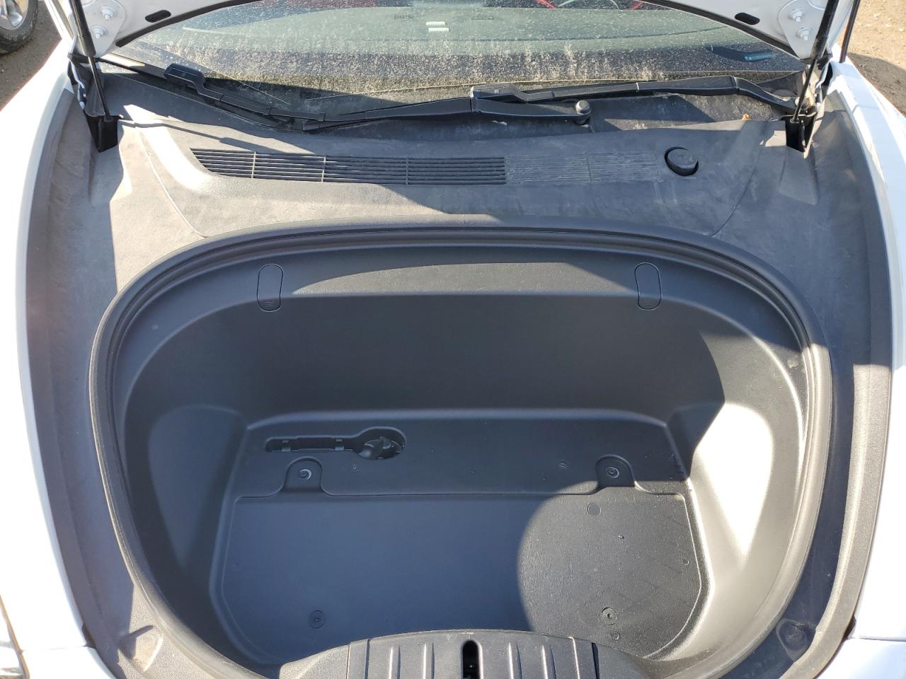 2019 Tesla Model 3 VIN: 5YJ3E1EA7KF487661 Lot: 92101615